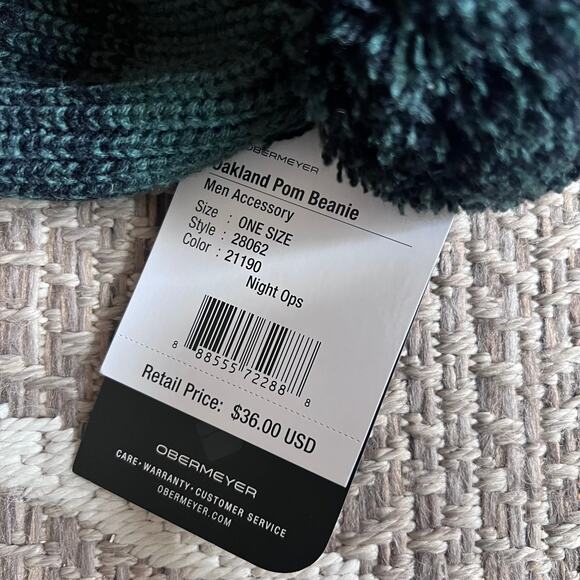 Obermeyer Oakland Pom Beanie One Size - Picture 3 of 3